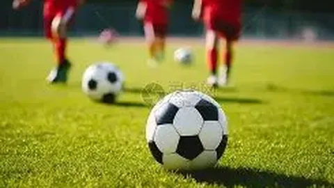 《英超豪门争相锁定！法兰克福后卫纳撒尼尔-布朗成转会香饽饽》