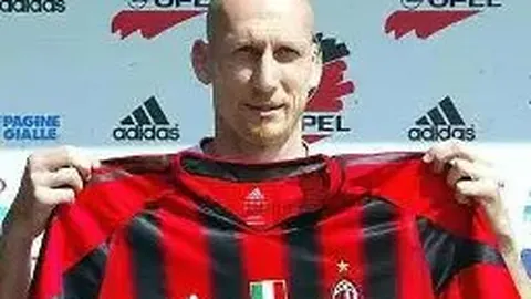 意甲强敌对决：维罗纳锋线爆发，能否力克博洛尼亚延续不败传奇？