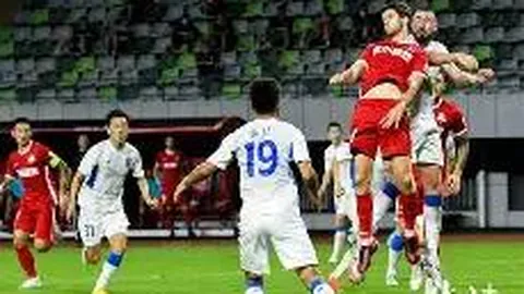 燃情西甲！巴萨誓夺冠军之心坚如磐石，客场挑战能否破冰升温？